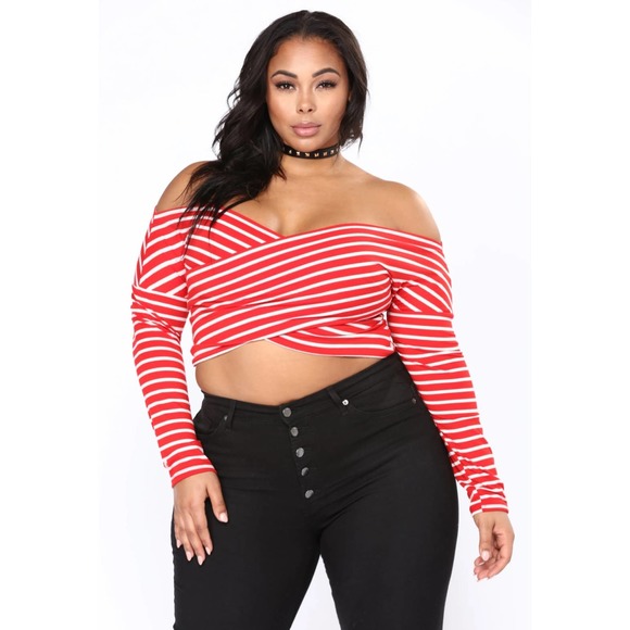 NWT FASHION NOVA | SUPERLOVE CROP RED WHITE STRIPED TOP CURVY PLUS SIZE 2X - Picture 3 of 14